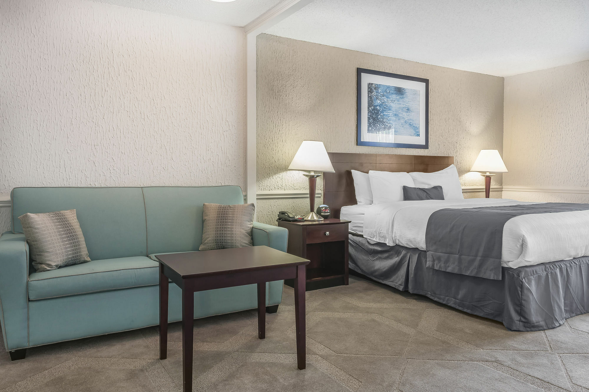 The Blu Hotel Blue Ash Cincinnati, Ascend Hotel Collection Exterior photo
